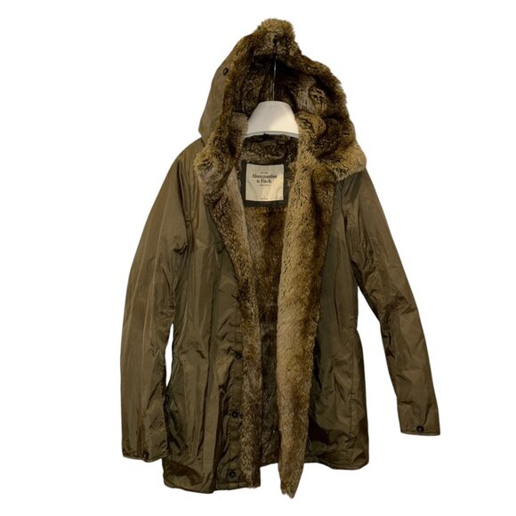 Abercrombie & Fitch Fall/Winter army green faux fur lining to a Field Jackt L - Picture 1 of 4